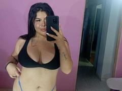 PlayfulCurvy - female with black hair webcam at xLoveCam