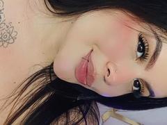 PlayfulCurvy - female with black hair webcam at xLoveCam