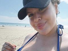 PlayfulCurvy - female with black hair webcam at xLoveCam