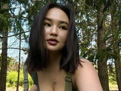 PlumHaze - female with black hair and  big tits webcam at xLoveCam