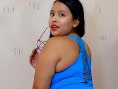 PlumpVixen from xLoveCam