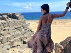 PoisonlLizzy - female with black hair and  big tits webcam at xLoveCam