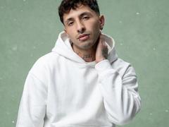 PolMood - male webcam at xLoveCam