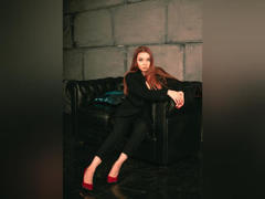 PolinaJones - female with red hair webcam at ImLive