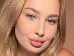 PolinaLaur - blond female with  small tits webcam at xLoveCam