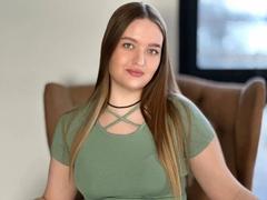 Pollydoll-hot from xLoveCam