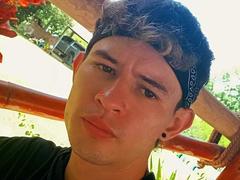 BrianThonson - male webcam at LiveJasmin