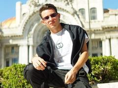 BrianThonson - male webcam at LiveJasmin