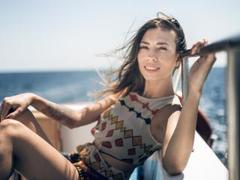 AllureRose - female with brown hair webcam at xLoveCam