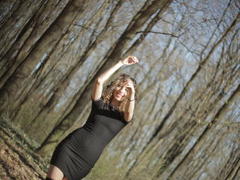 AllureRose - female with brown hair webcam at xLoveCam