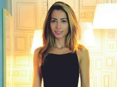 AllureRose - female with brown hair webcam at xLoveCam