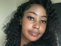 PreatyLexxi - female webcam at xLoveCam