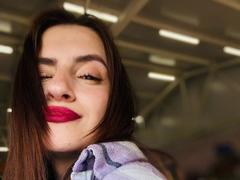 PreciousLambrecht - female with brown hair webcam at xLoveCam