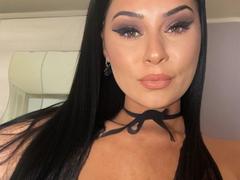 PrettyA - female webcam at xLoveCam