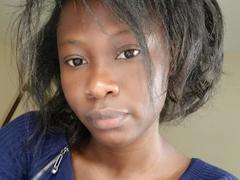 PrettyM from xLoveCam