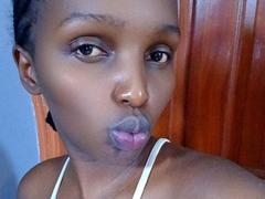 PrettyMercy from xLoveCam