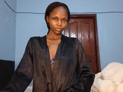 PrincesLove - female with black hair webcam at xLoveCam