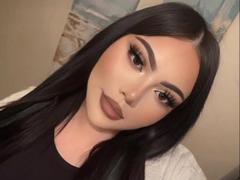 PrincessDollyLee from xLoveCam