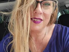 Purplelipss - blond female with  big tits webcam at LiveJasmin