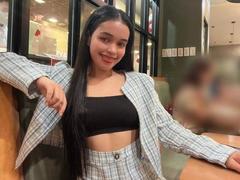 PussyMilker-hot - female with black hair webcam at xLoveCam