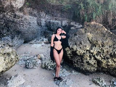 PussyMilker-hot - female with black hair webcam at xLoveCam