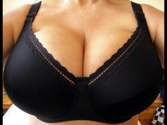 pussycat0-hot - female with brown hair webcam at xLoveCam