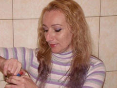 pussyxxx-hot - blond female webcam at xLoveCam