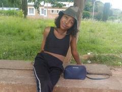 QueenBella69 - female webcam at xLoveCam