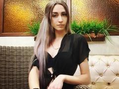 QueenKiss - blond female with  small tits webcam at xLoveCam