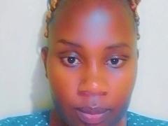 QueenSilvy69 from xLoveCam