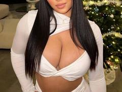 QueenValentina-hot from xLoveCam