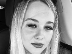 Queen-of-BDSM-hot - blond female webcam at xLoveCam