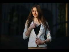 QueenofVersace-hot - female with brown hair webcam at xLoveCam