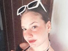 RachellBeaumont from xLoveCam