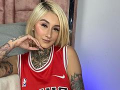 RachellGrey - blond female with  small tits webcam at xLoveCam