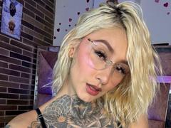 RachellGrey - blond female with  small tits webcam at xLoveCam