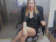 RachellWilson - blond female with  big tits webcam at xLoveCam