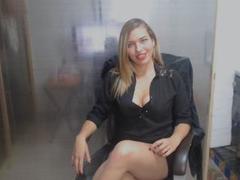 RachellWilson - blond female with  big tits webcam at xLoveCam