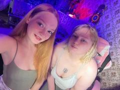 RadiantStwo - female with red hair and  big tits webcam at xLoveCam
