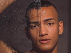 RafaBruz - male webcam at xLoveCam