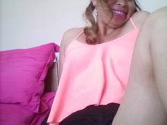 Rahel69 - female with black hair and  big tits webcam at xLoveCam