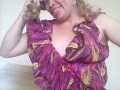 Rahel69 - female with black hair and  big tits webcam at xLoveCam