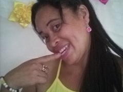 Rahel69 - female with black hair and  big tits webcam at xLoveCam