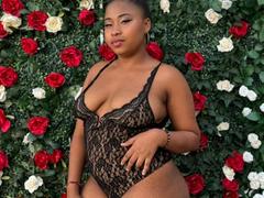 RailyBeneth - female with black hair and  big tits webcam at LiveJasmin