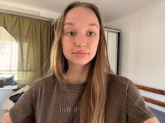 RandiMatute - blond female with  big tits webcam at xLoveCam