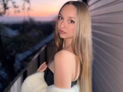 RandiMatute - blond female with  big tits webcam at xLoveCam