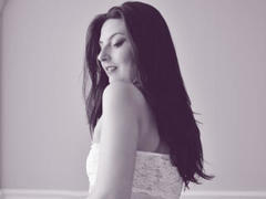 RaqueleSun - female with black hair and  small tits webcam at ImLive