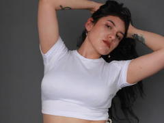 MargaritaDudole - female with brown hair and  big tits webcam at LiveJasmin