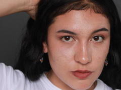 MargaritaDudole - female with brown hair and  big tits webcam at LiveJasmin