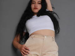 MargaritaDudole - female with brown hair and  big tits webcam at LiveJasmin